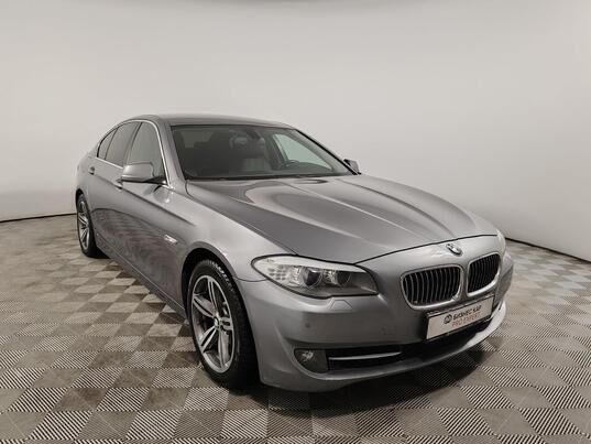 BMW 5 серии, 2013 г., 251 767 км