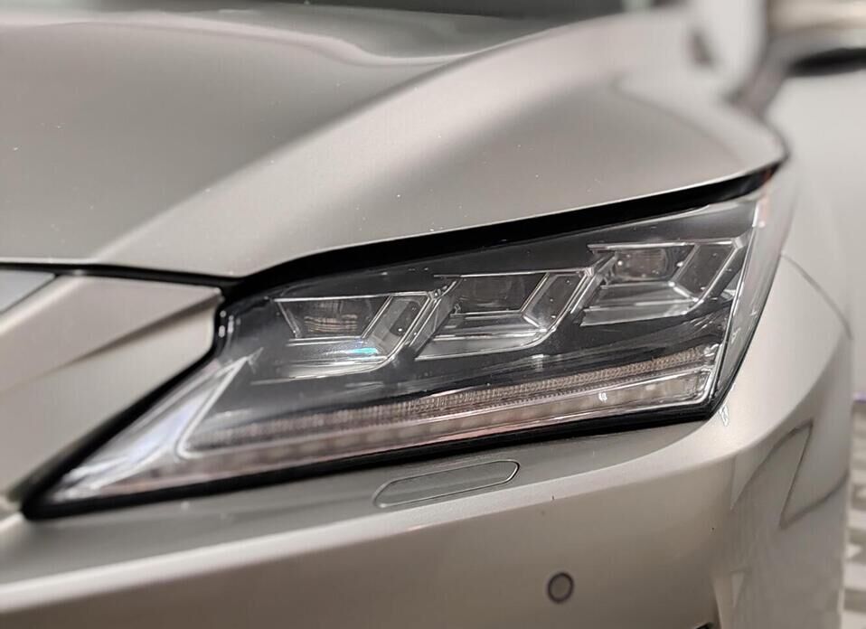 Lexus RX, IV 350 3.5 AT (300 л.с.) 4WD