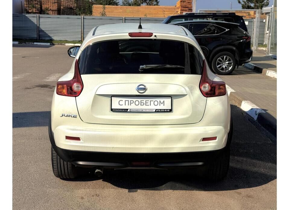 Nissan Juke, I 1.6 CVT (190 л.с.) 4WD