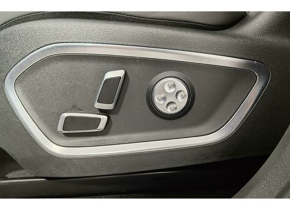 Geely Tugella 2.0 AT (238 л.с.) 4WD