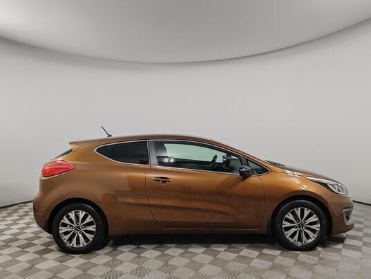 Kia Ceed, 2016&nbsp;г., 86&nbsp;513&nbsp;км