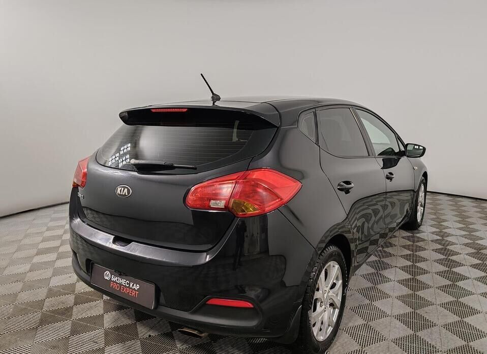 Kia Ceed, II 1.6 AT (129 л.с.)