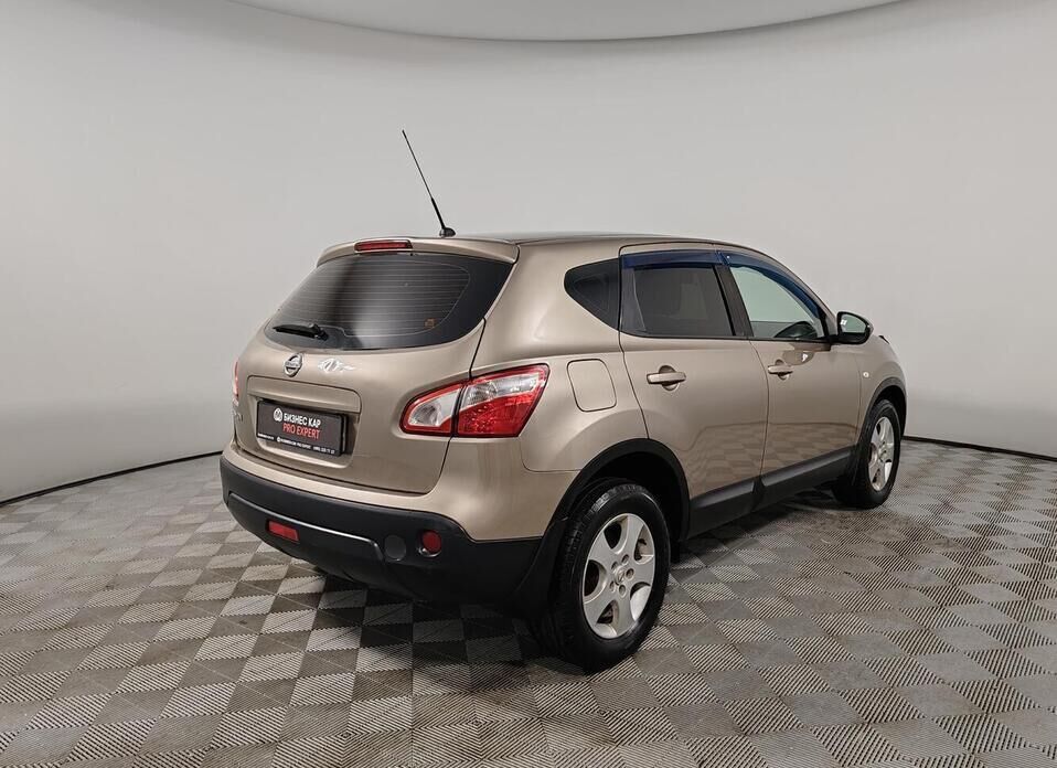 Nissan Qashqai, I Рестайлинг 2.0 CVT (141 л.с.) 4WD