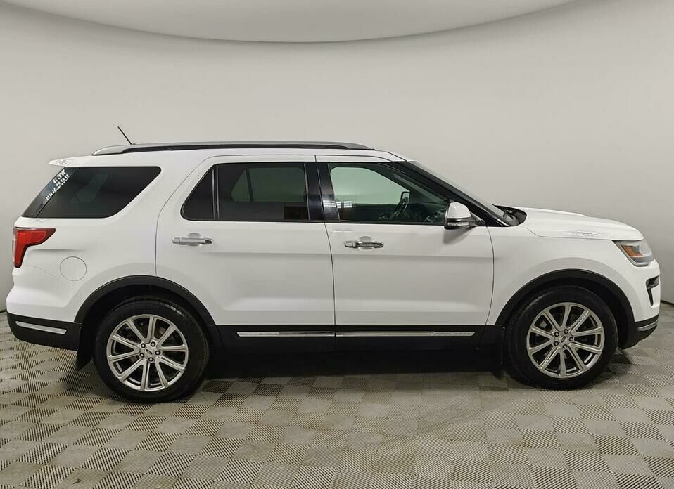 Ford Explorer 3.5 AT (249 л.с.) 4WD