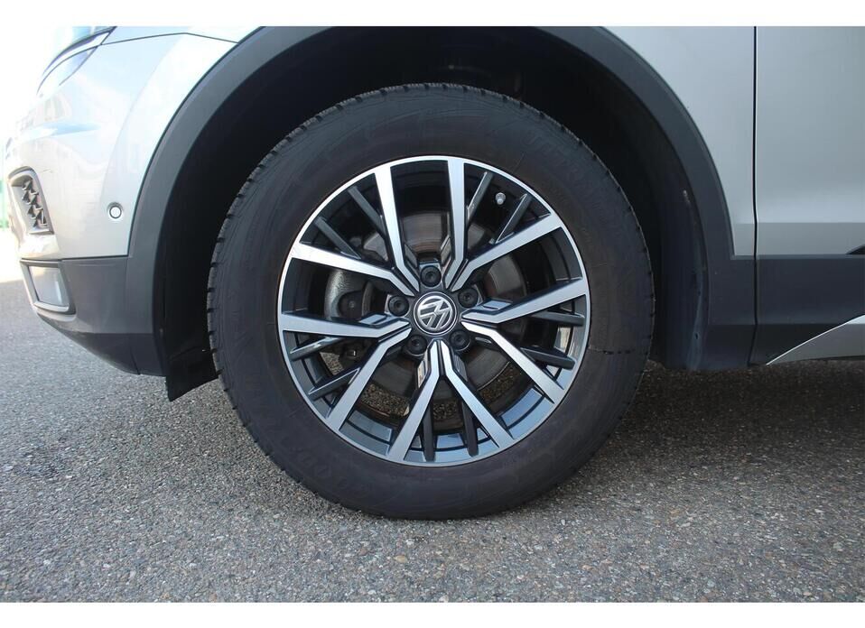Volkswagen Tiguan, II 2.0d AMT (150 л.с.) 4WD