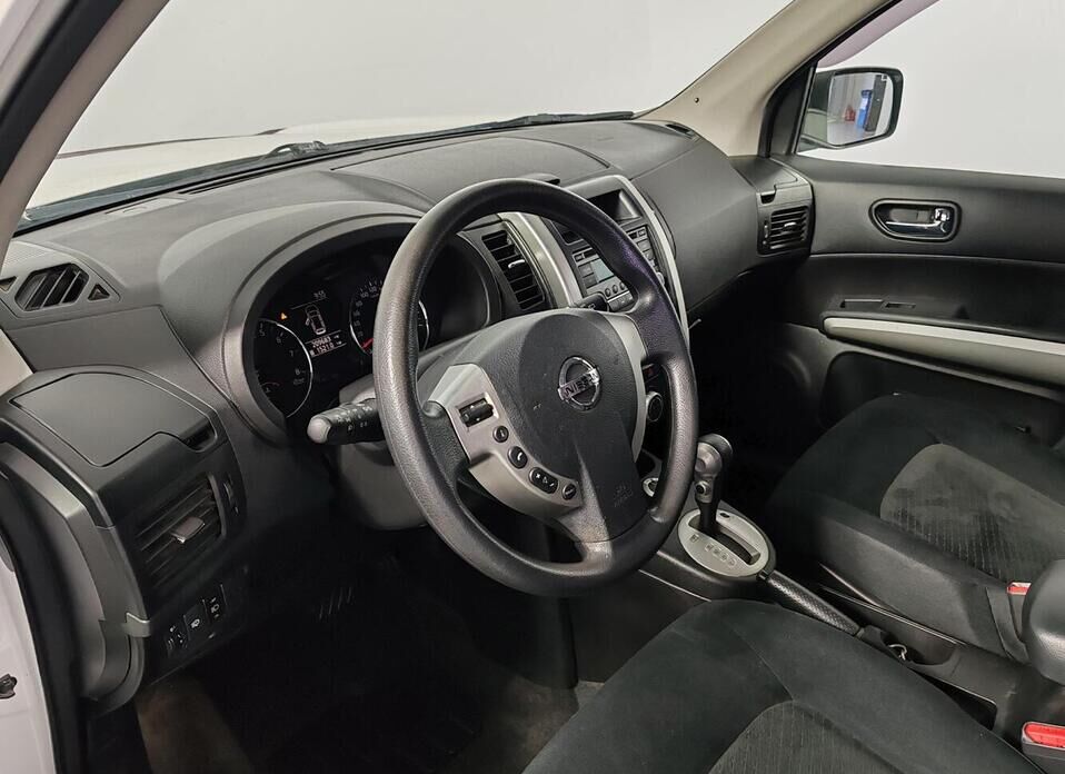 Nissan X-Trail, II Рестайлинг 2.0 CVT (141 л.с.) 4WD
