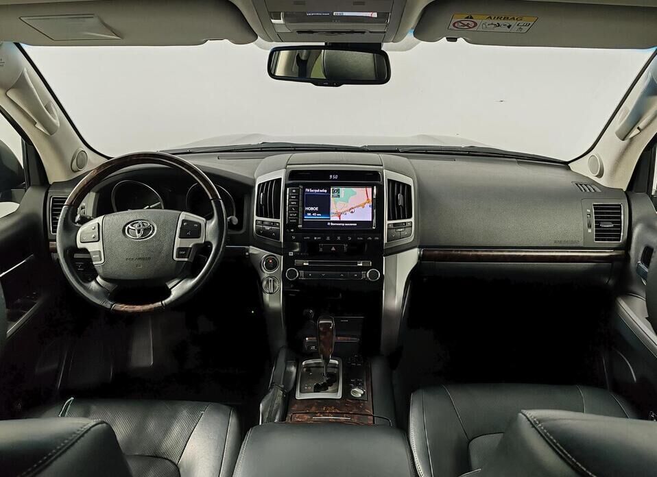 Toyota Land Cruiser, 200 Series Рестайлинг 1 4.5d AT (235 л.с.) 4WD