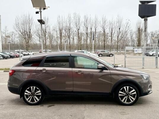 LADA (ВАЗ) Vesta, 2019 г., 155 072 км