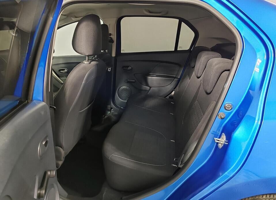 Renault Logan, II 1.6 MT (113 л.с.)