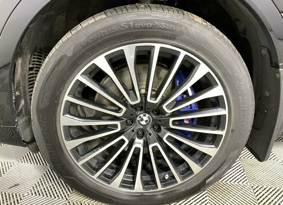 BMW X7 40i 3.0 AT (340 л.с.) 4WD