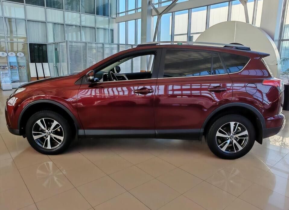 Toyota RAV4, IV (XA40) Рестайлинг 2.0 CVT (146 л.с.)