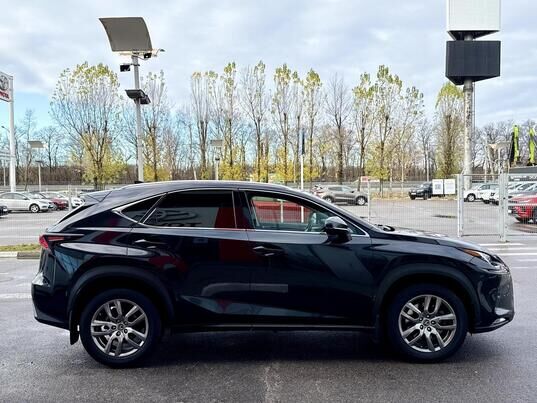 Lexus NX, 2019&nbsp;г., 85&nbsp;444&nbsp;км