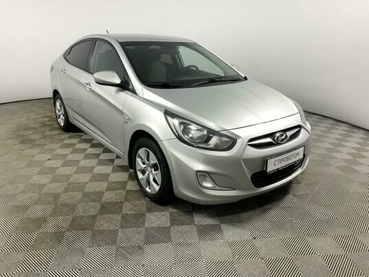 Hyundai Solaris, 2012 г., 141 243 км