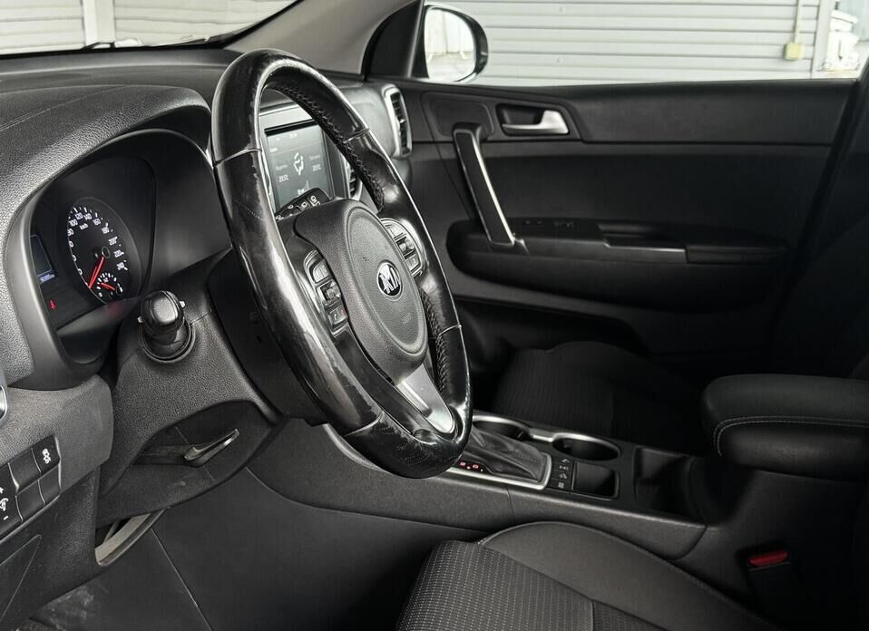 Kia Sportage, IV 2.0 AT (150 л.с.) 4WD